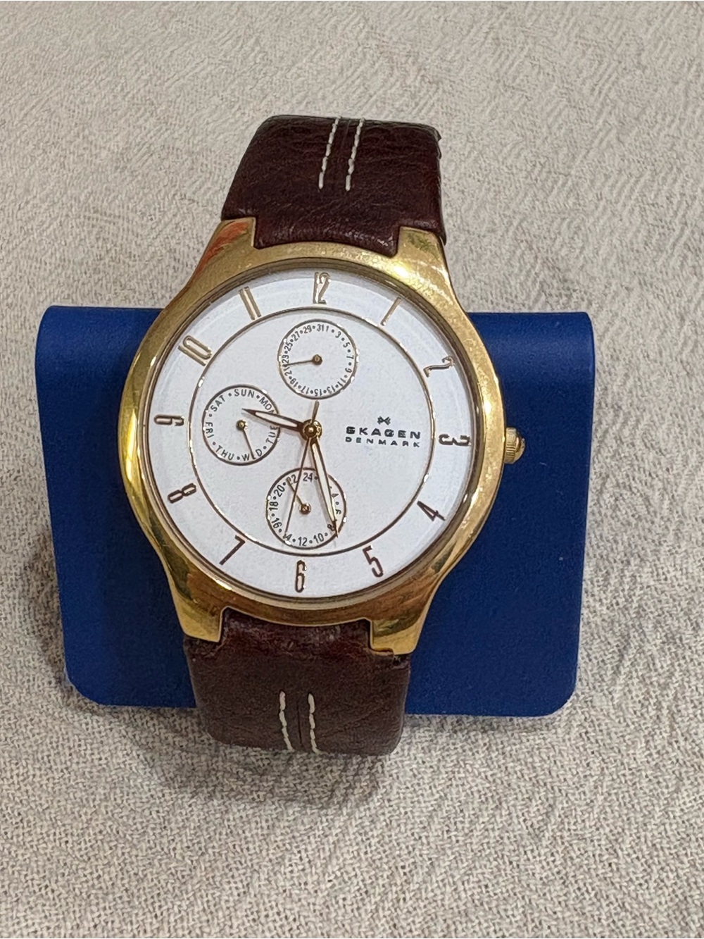 Skagen 433XLGL7 Gold and White Dial Watch with Brown Leather Strap
